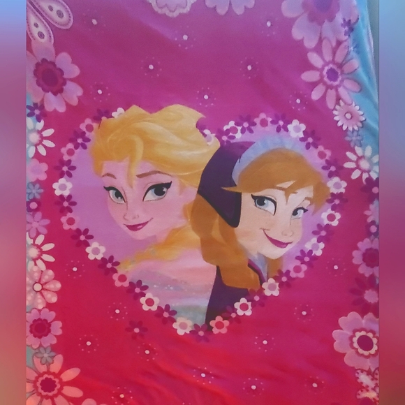 Disney Other - Disney Elsa and Anna blanket